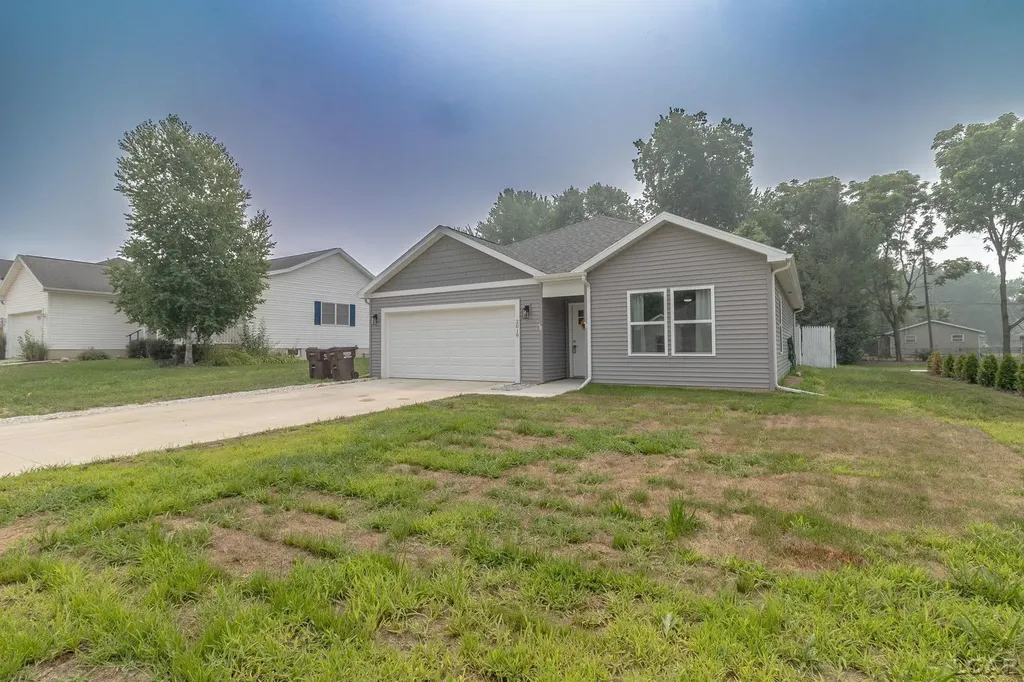 2019 Green Acres Drive Adrian City MI 49221