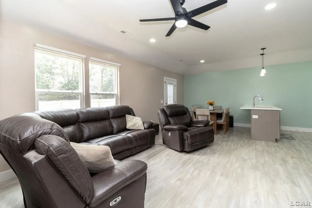 2019 Green Acres Drive Adrian City MI 49221