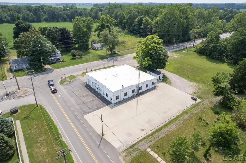 6326 E Us-223 Highway Palmyra Township MI 49268