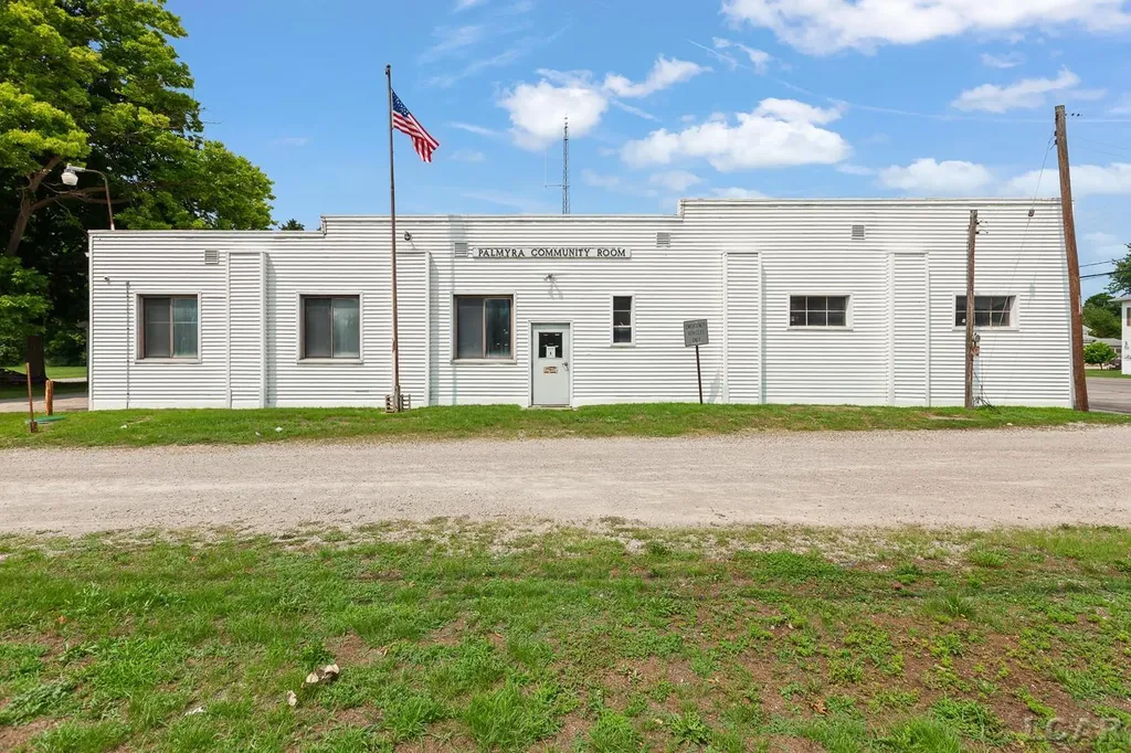 6326 E Us-223 Highway Palmyra Township MI 49268