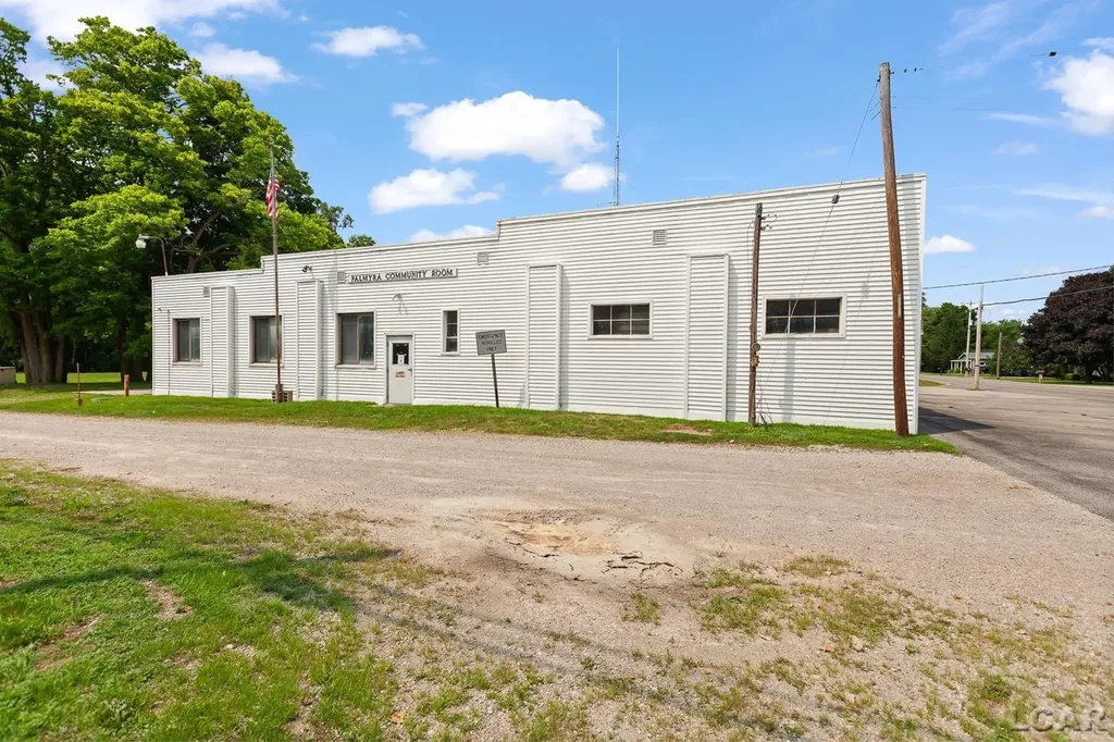 6326 E Us-223 Highway Palmyra Township MI 49268