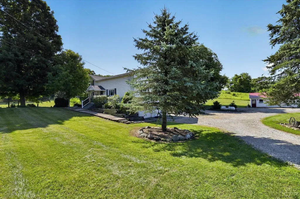 12931 Beecher Road Pittsford Township MI 49247