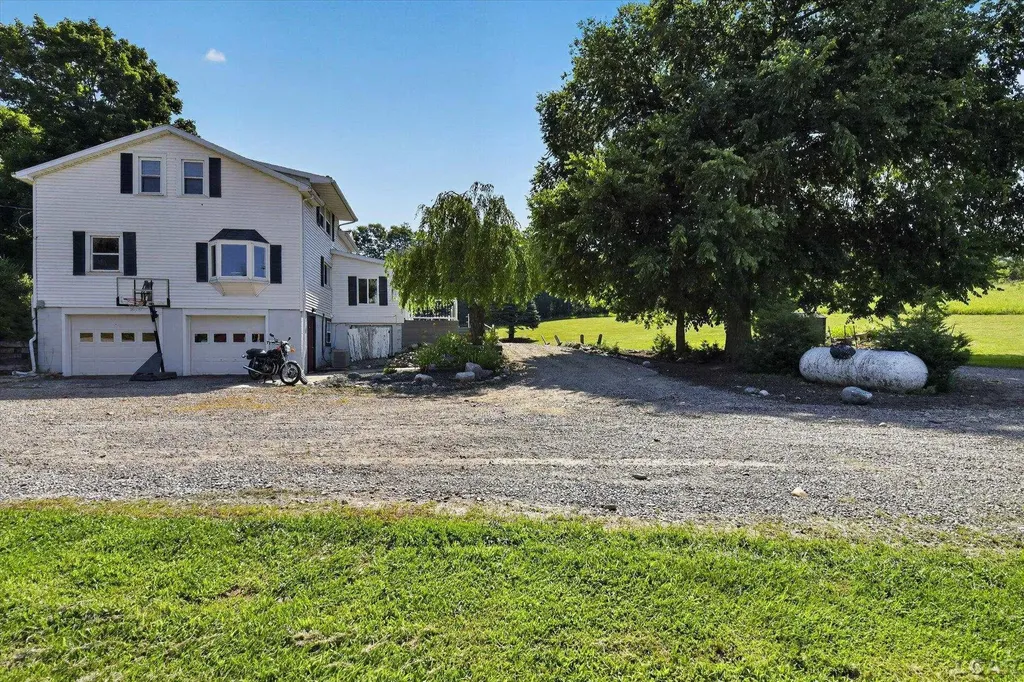 12931 Beecher Road Pittsford Township MI 49247
