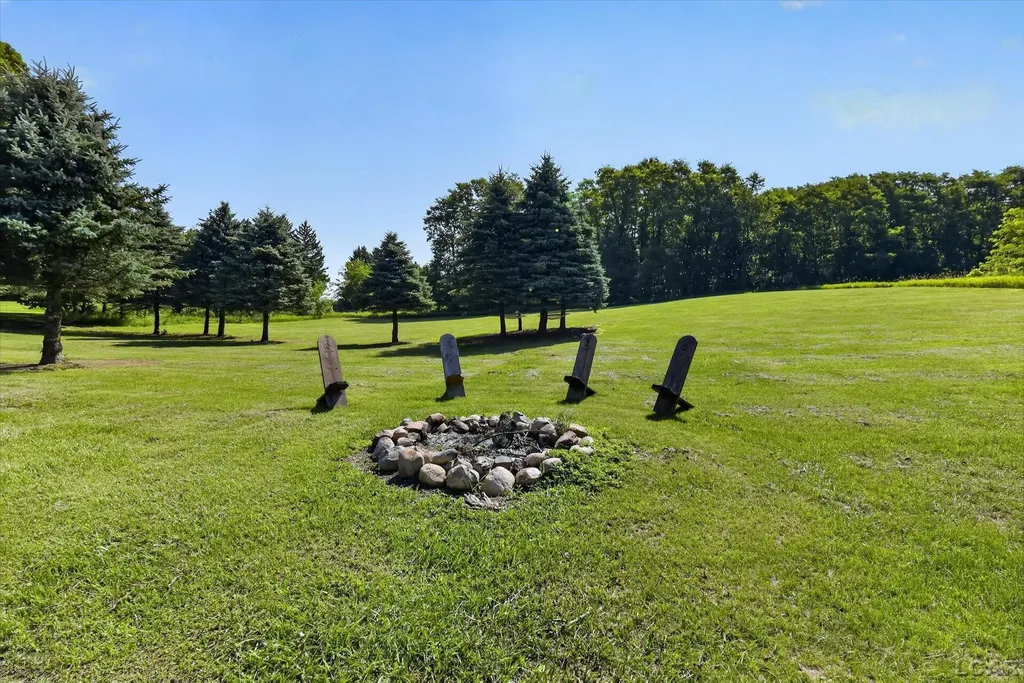 12931 Beecher Road Pittsford Township MI 49247