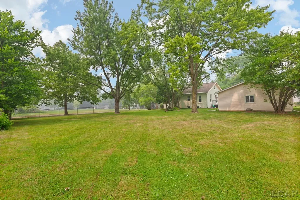 726 Croswell Street Adrian City MI 49221