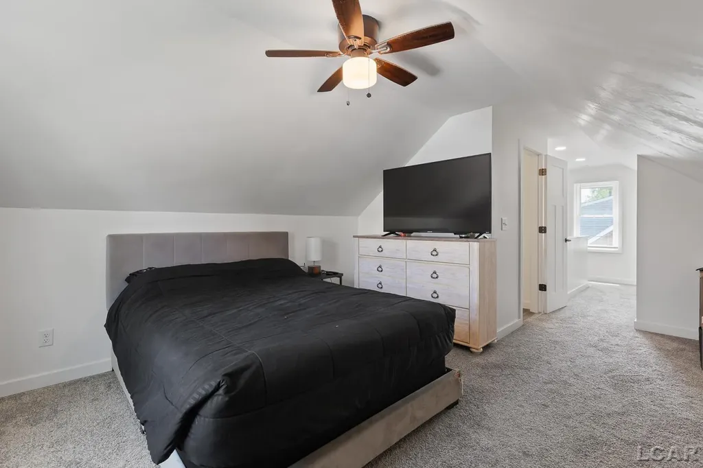 568 Northwestern Drive Adrian City MI 49221