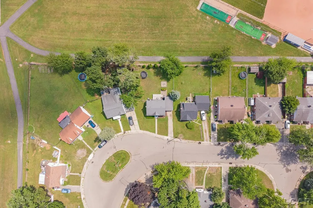 568 Northwestern Drive Adrian City MI 49221