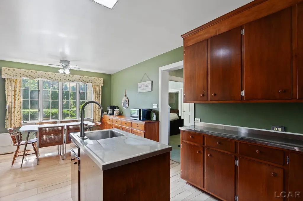 418 W Adrian Street Blissfield Village MI 49228