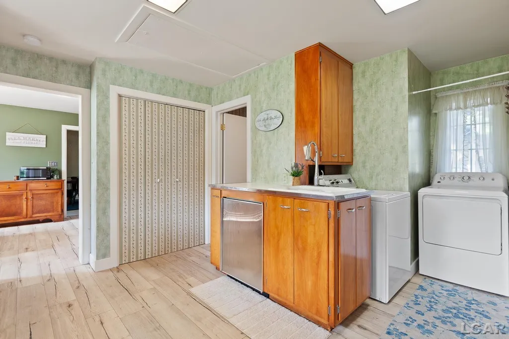 418 W Adrian Street Blissfield Village MI 49228