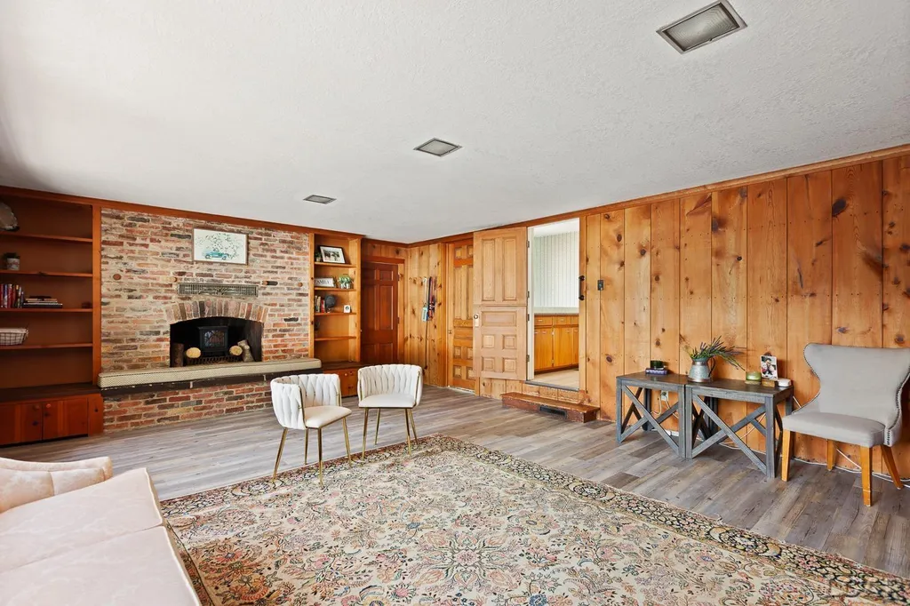 418 W Adrian Street Blissfield Village MI 49228