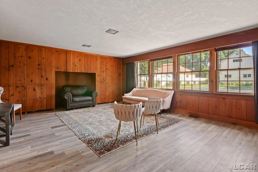 418 W Adrian Street Blissfield Village MI 49228