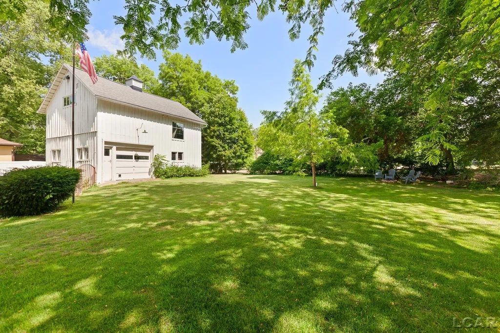 418 W Adrian Street Blissfield Village MI 49228