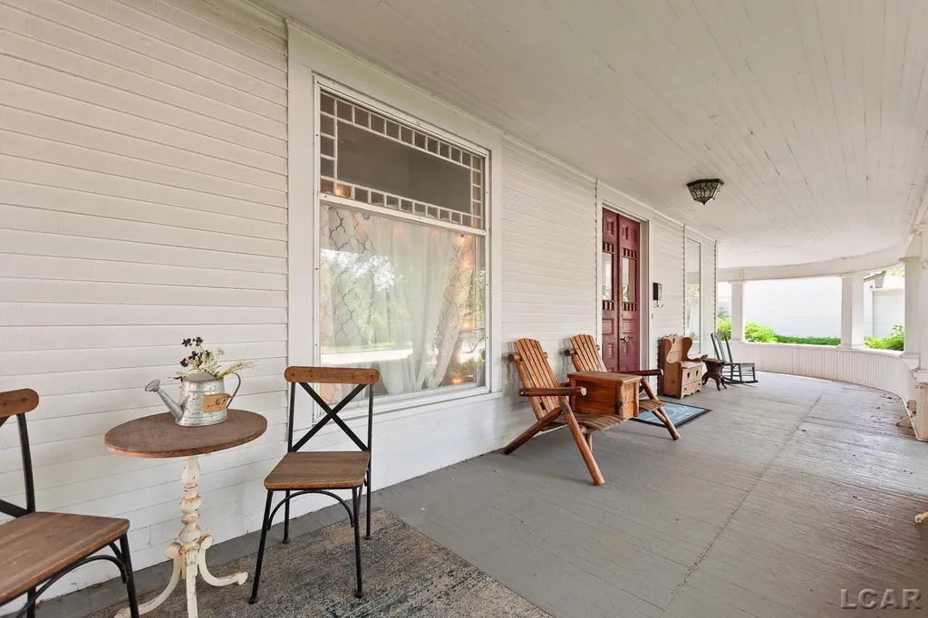 418 W Adrian Street Blissfield Village MI 49228