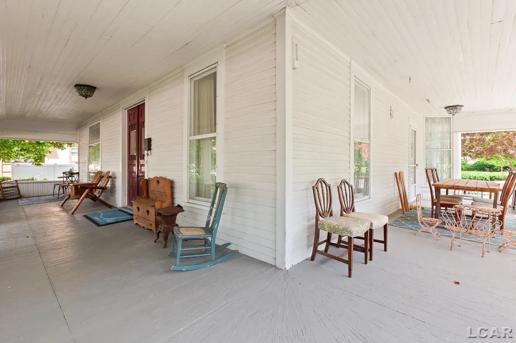 418 W Adrian Street Blissfield Village MI 49228