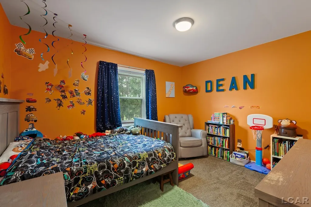 17721 Pleasant Lake Road Sharon Township MI 48158