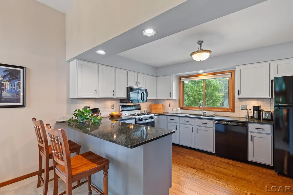 8070 Wadding Drive Cambridge Township MI 49265