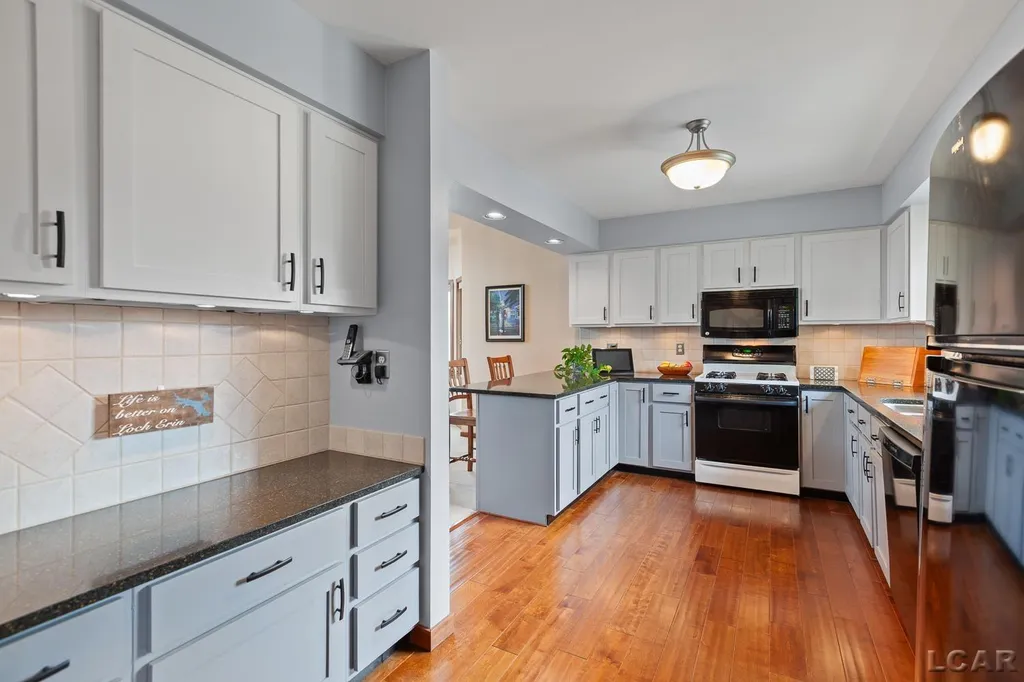 8070 Wadding Drive Cambridge Township MI 49265