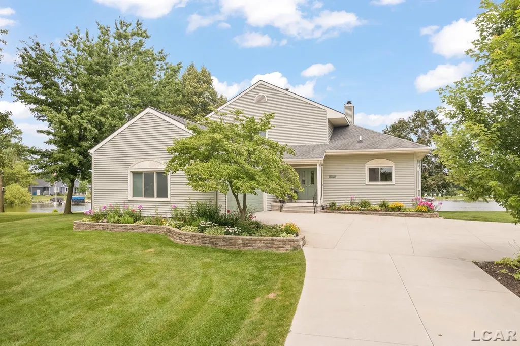 8070 Wadding Drive Cambridge Township MI 49265