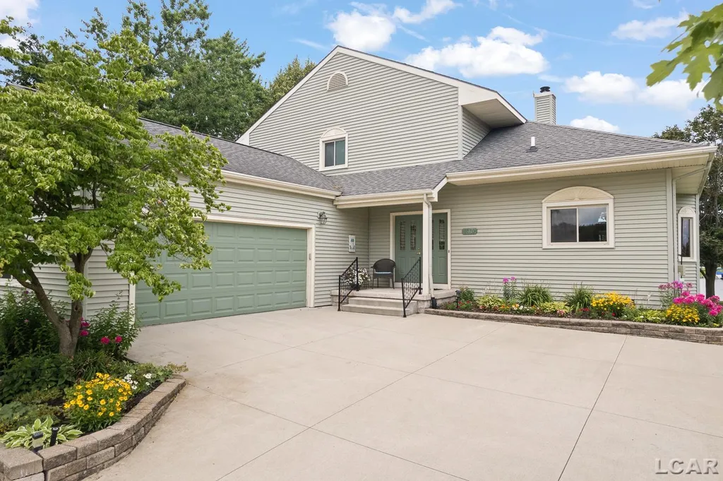 8070 Wadding Drive Cambridge Township MI 49265