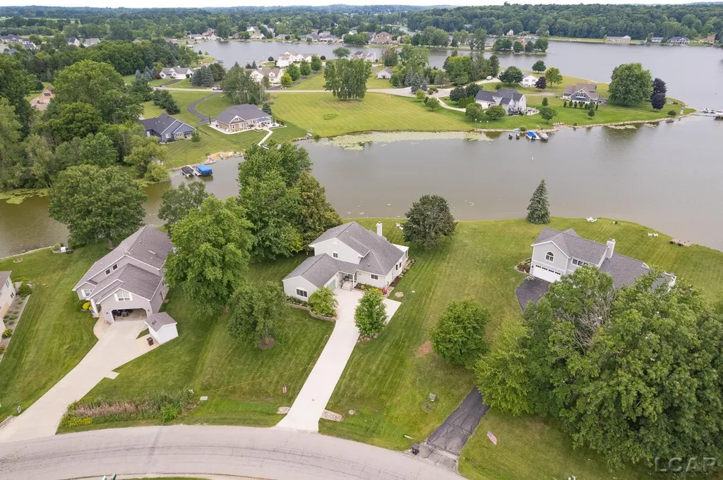 8070 Wadding Drive Cambridge Township MI 49265