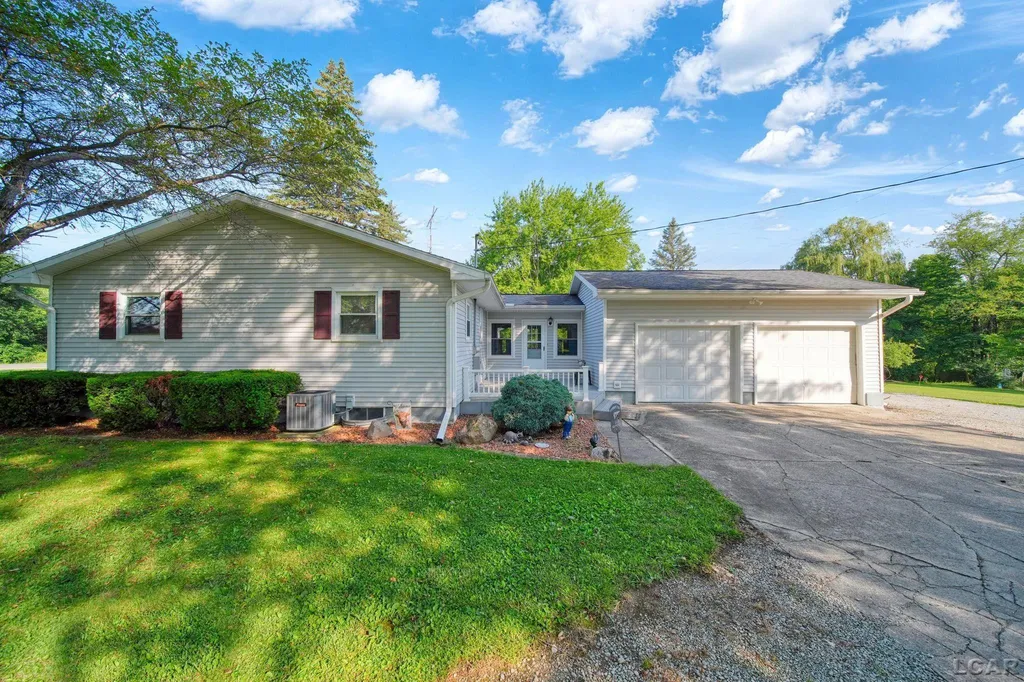 7625 W Us 223 Highway Rome Township MI 49221