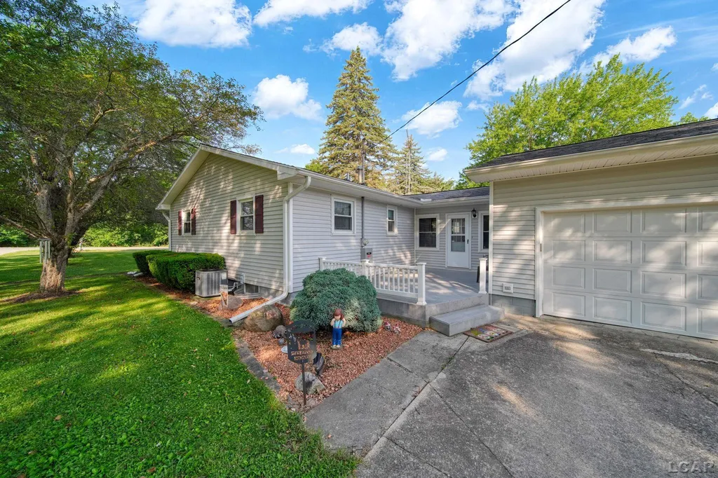 7625 W Us 223 Highway Rome Township MI 49221