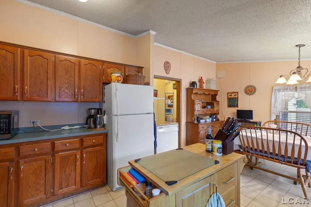3207 Erie Shore Drive Frenchtown Township MI 48162