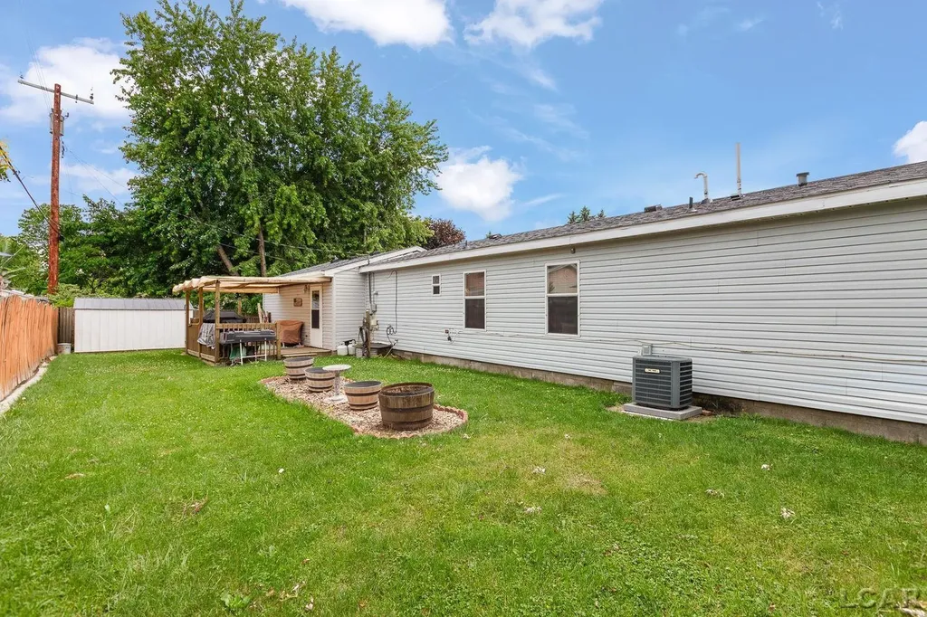3207 Erie Shore Drive Frenchtown Township MI 48162