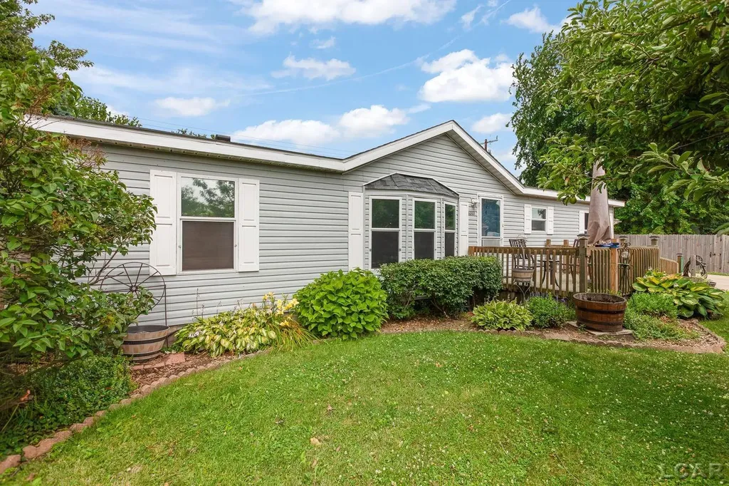 3207 Erie Shore Drive Frenchtown Township MI 48162