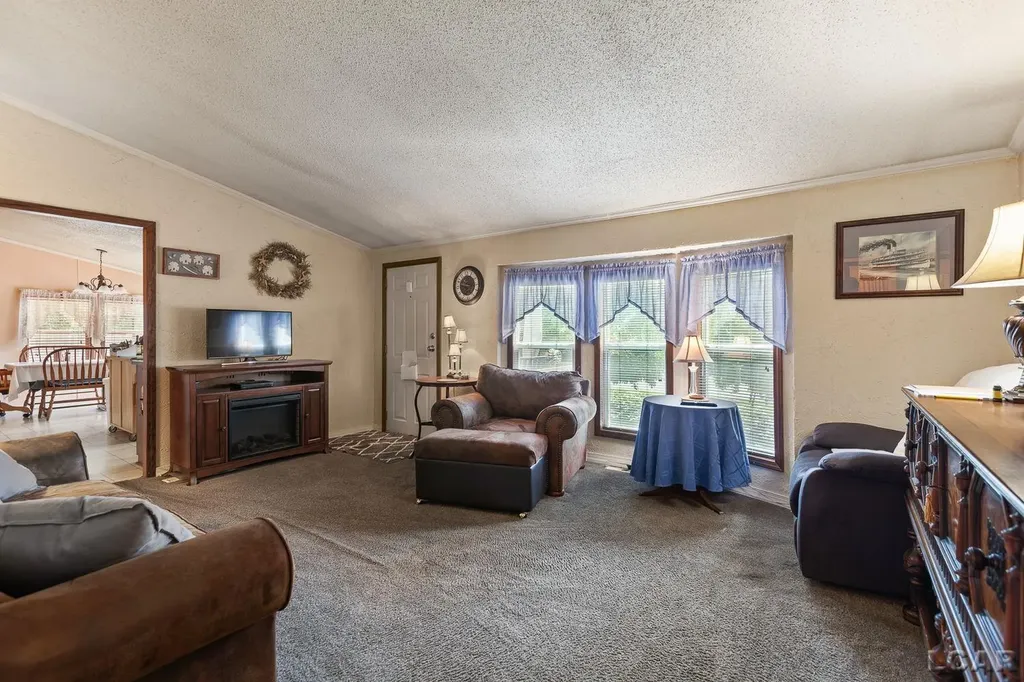 3207 Erie Shore Drive Frenchtown Township MI 48162