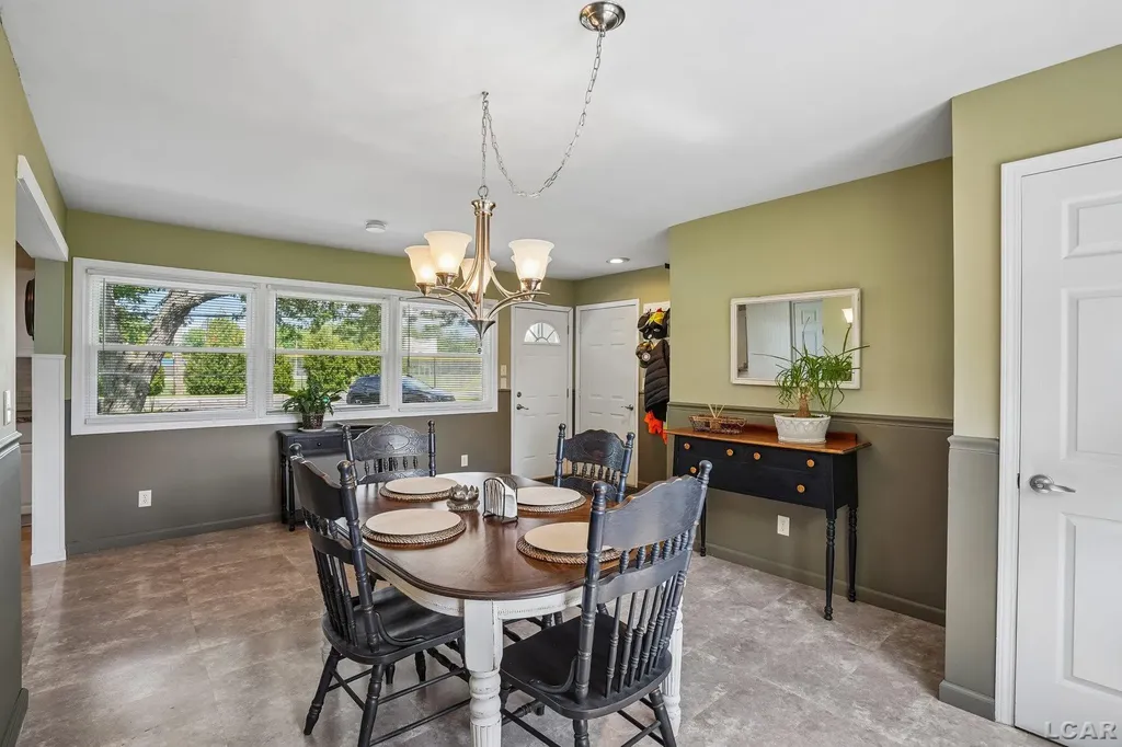 2758 Nadeau Road Frenchtown Township MI 48162