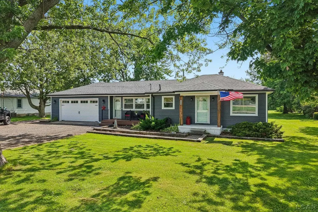 2758 Nadeau Road Frenchtown Township MI 48162