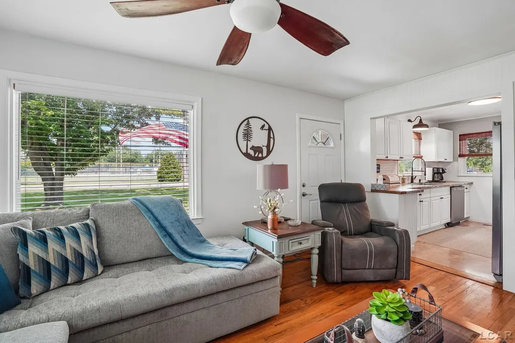 2758 Nadeau Road Frenchtown Township MI 48162