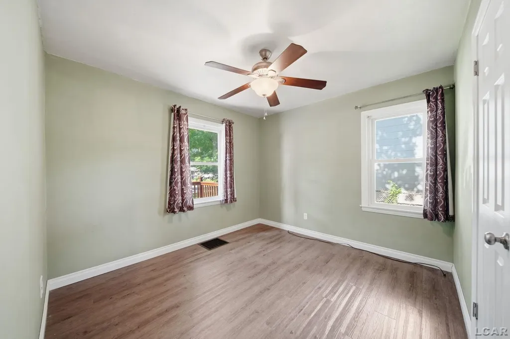 746 Saint Joseph Street Adrian City MI 49221