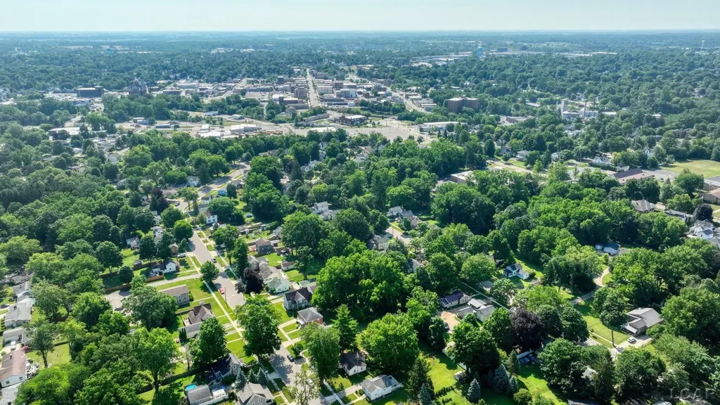 746 Saint Joseph Street Adrian City MI 49221