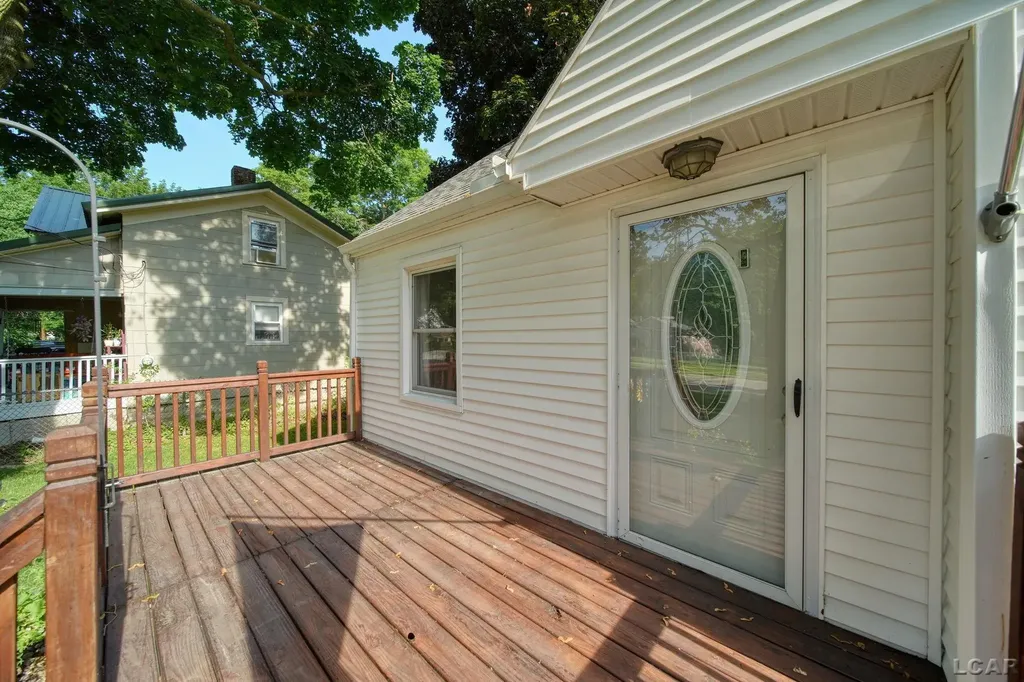 746 Saint Joseph Street Adrian City MI 49221
