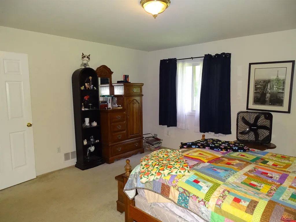 901 May Drive Monroe City MI 48161