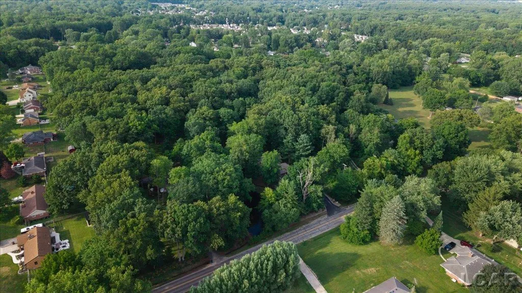 2288 W Smith Road Unknown City MI 48182