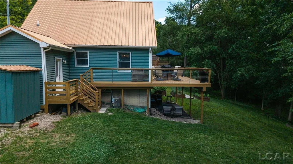 2041 Lakeview Drive Cambridge Township MI 49230