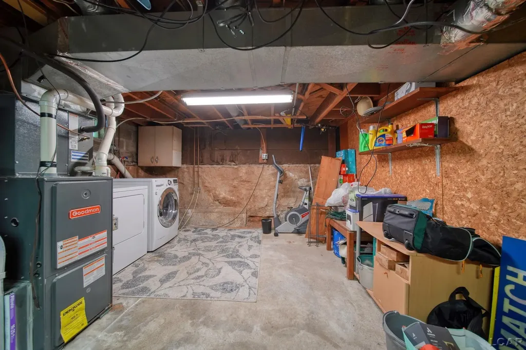 2095 Harold Street Madison Charter Township MI 49221