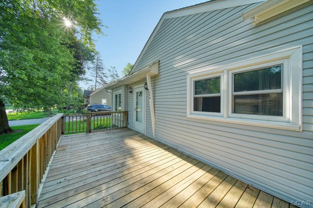 2095 Harold Street Madison Charter Township MI 49221