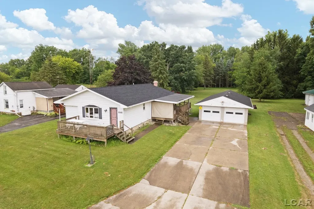 6565 Winter Road Woodstock Township MI 49220