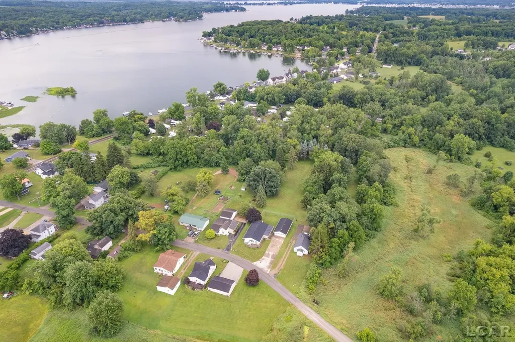 6565 Winter Road Woodstock Township MI 49220