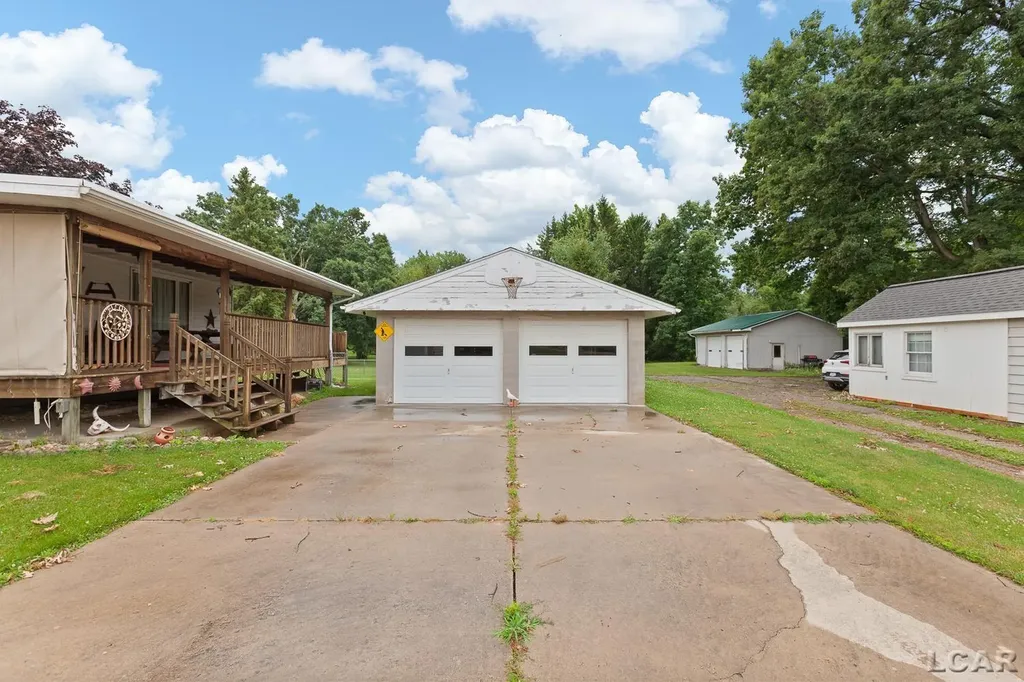 6565 Winter Road Woodstock Township MI 49220