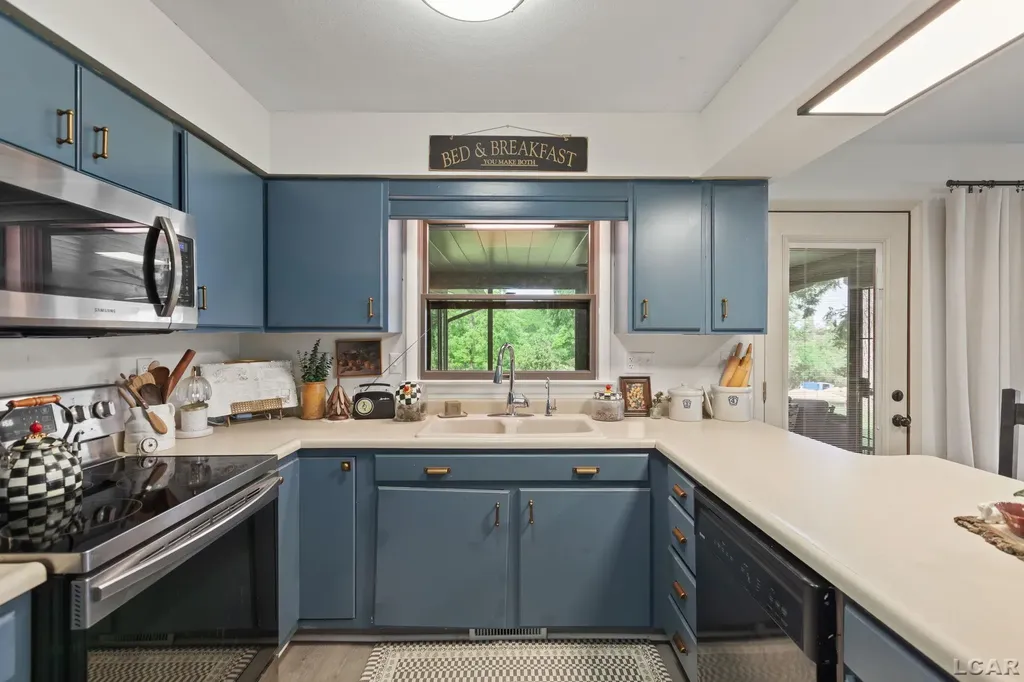 13505 Vischer Road Woodstock Township MI 49230
