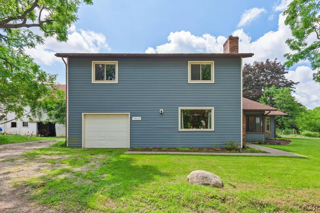 13505 Vischer Road Woodstock Township MI 49230