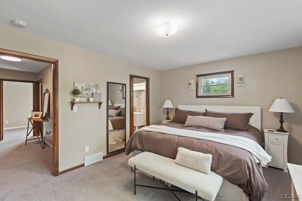 13505 Vischer Road Woodstock Township MI 49230