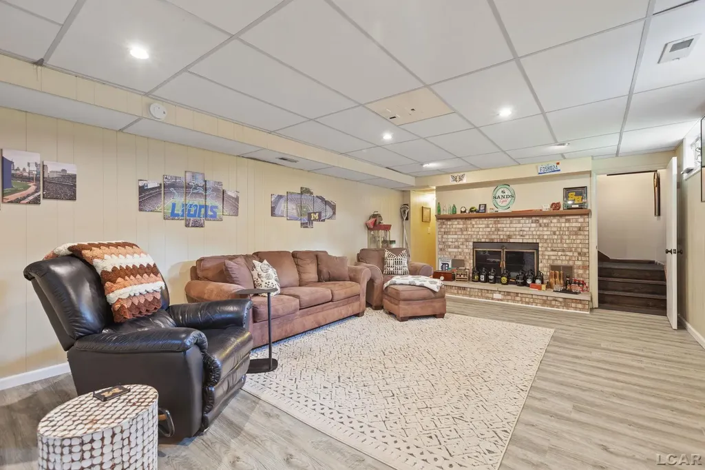 13505 Vischer Road Woodstock Township MI 49230