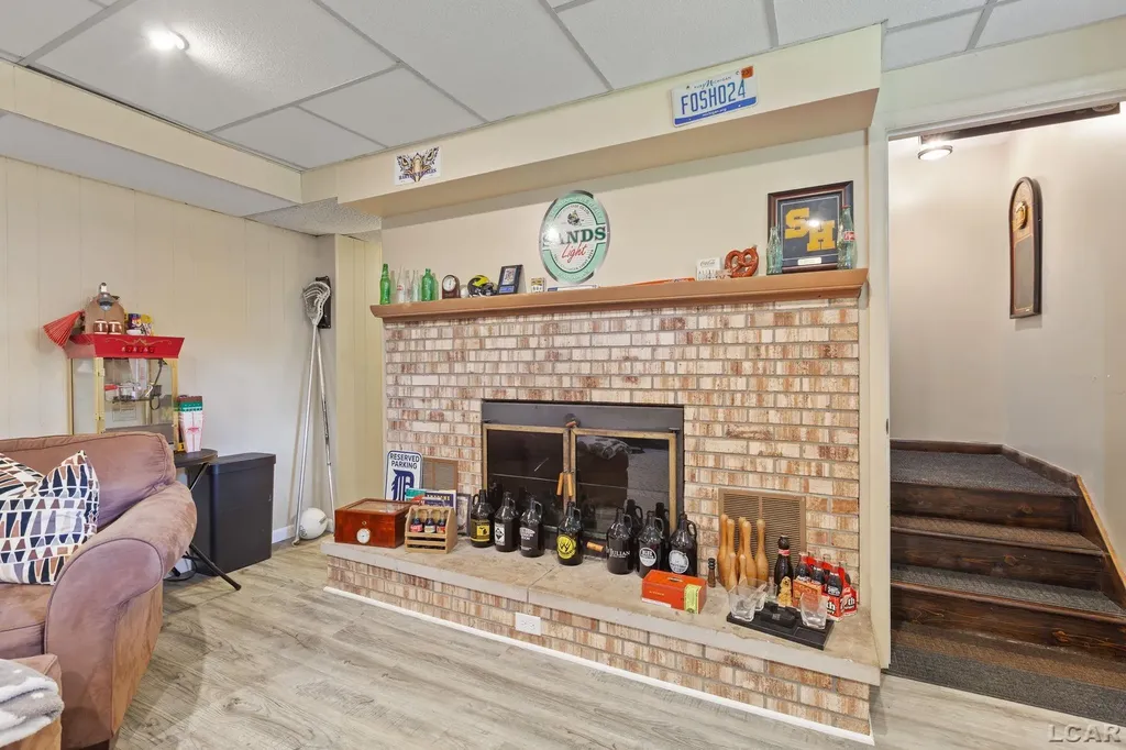 13505 Vischer Road Woodstock Township MI 49230