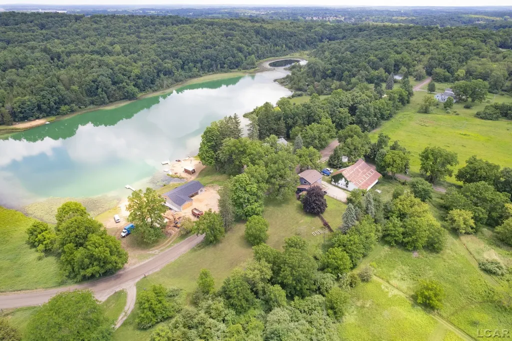 13505 Vischer Road Woodstock Township MI 49230